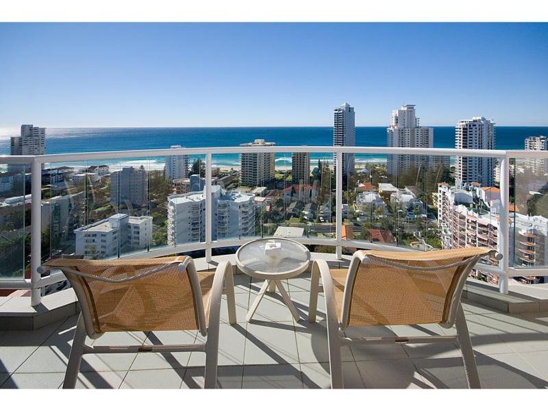 Deluxe Private Apartment And Studio - Ocean Views Голд-Кост Екстер'єр фото